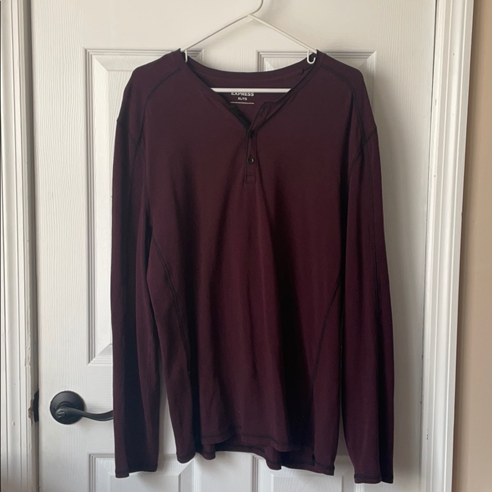 Men’s XL Express long sleeve shirt